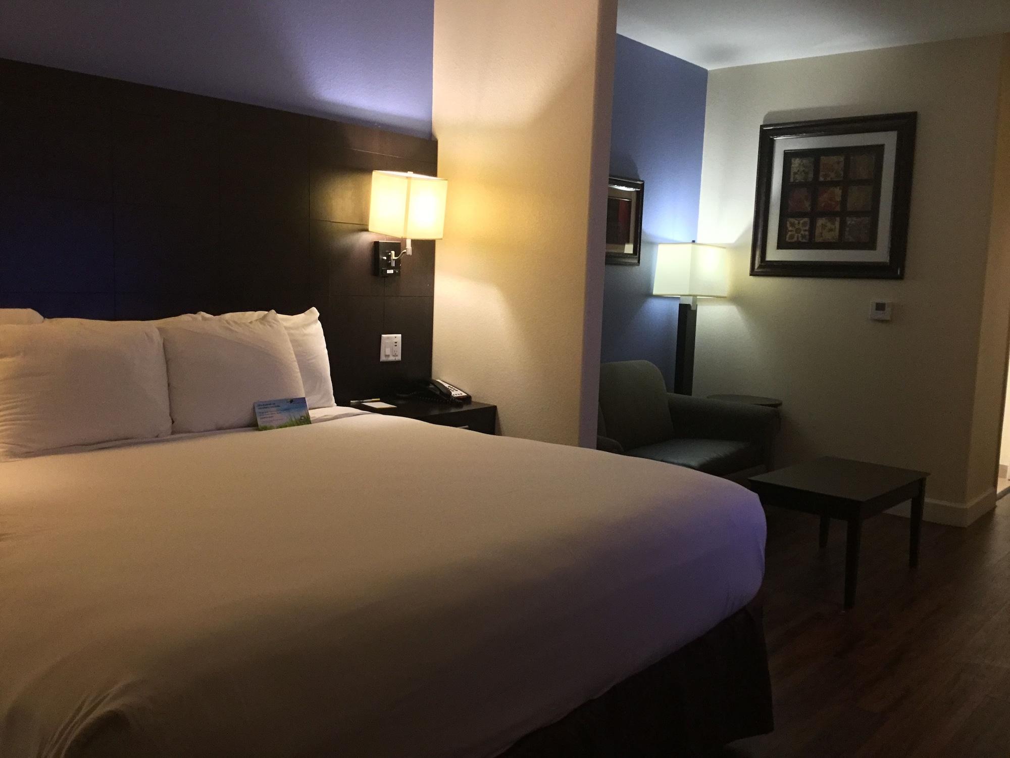 Days Inn & Suites By Wyndham Galveston West/Seawall Exterior foto