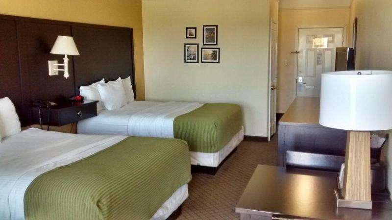 Days Inn & Suites By Wyndham Galveston West/Seawall Exterior foto