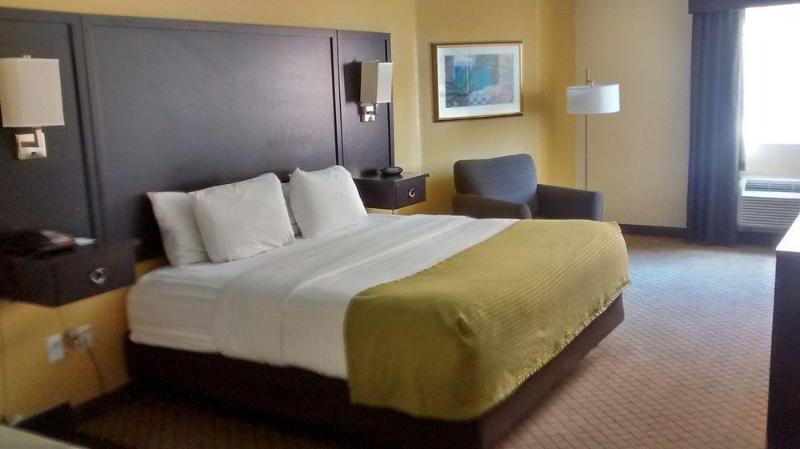 Days Inn & Suites By Wyndham Galveston West/Seawall Exterior foto